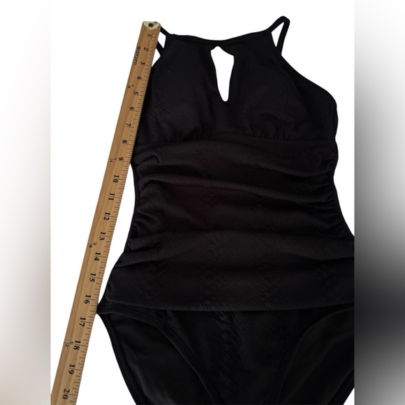 Jessica Simpson Women’s One-Piece Black Swimsuit Size:XS (NWT) - Picture 4 of 5
